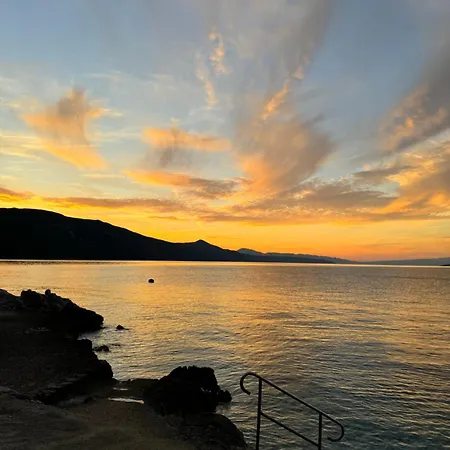 Smit アパート ツレス